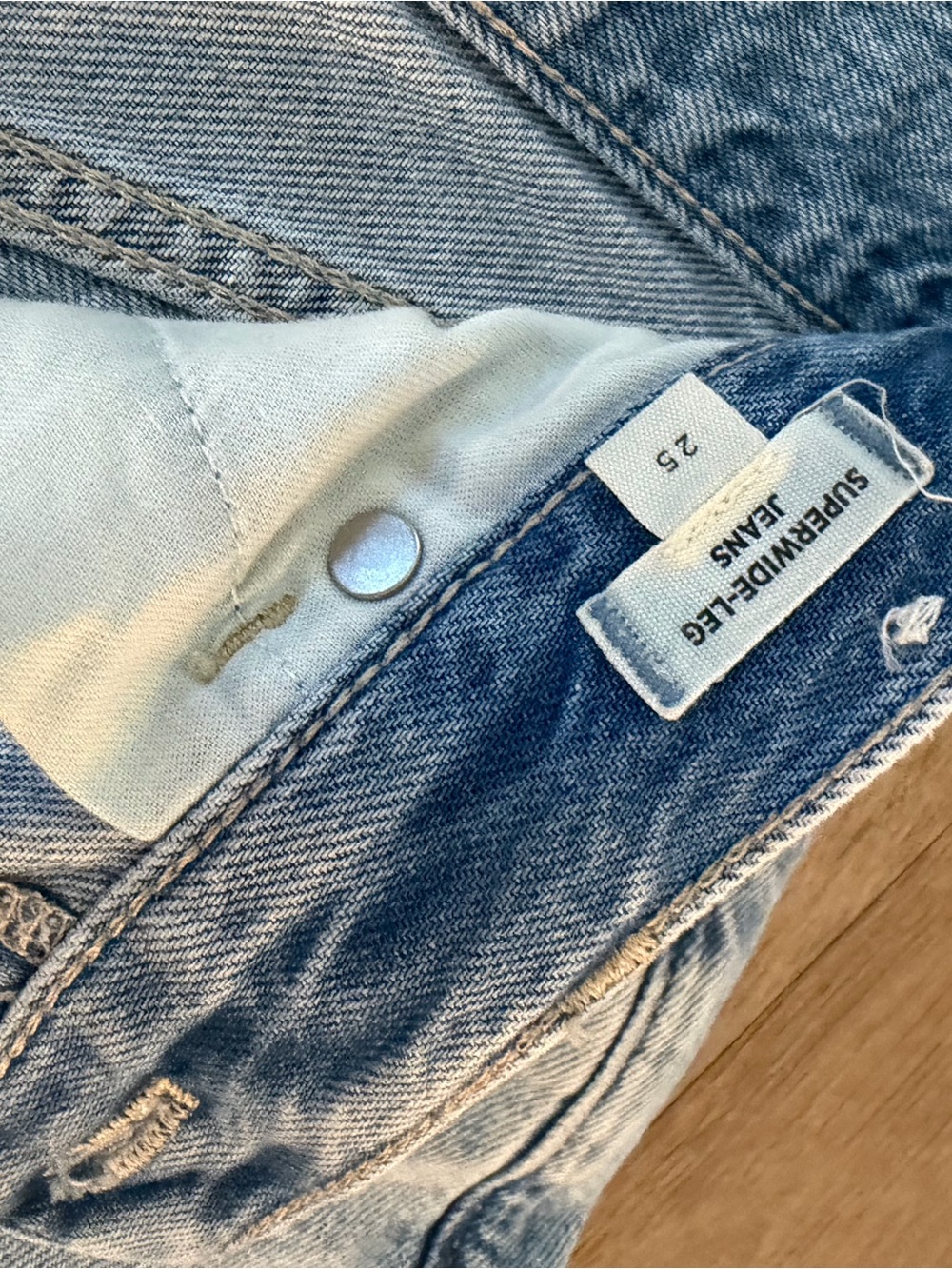 Madewell Light Blue Wide-Leg Jeans - Picture 3 of 4